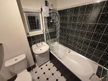 Property for Auction in Scotland - 16f South Street, Greenock, Renfrewshire PA16 8UE