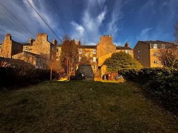 Property for Auction in Scotland - Flat 6, 71 Whitehall Road, Aberdeen, Aberdeenshire AB25 2PQ