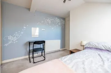Property for Auction in Scotland - Flat 8, 209 Rosemount Place, 209 Rosemount Place, Aberdeen, Aberdeenshire AB25 2XS