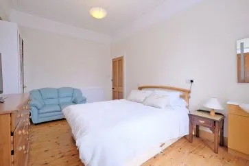 Property for Auction in Scotland - 95 Beaconsfield Place, Aberdeen, Aberdeenshire AB15 4AD