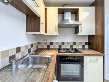 Property for Auction in Scotland - Flat 1, 39a Old London Road, Kingston upon Thames, Surrey KT2 6ND