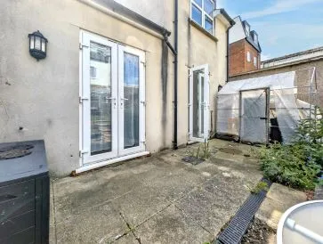 Property for Auction in Scotland - Flat 1, 39a Old London Road, Kingston upon Thames, Surrey KT2 6ND