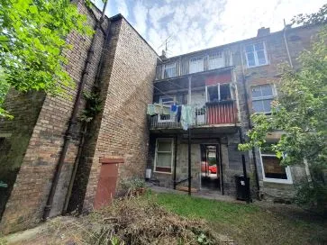 Property for Auction in Scotland - 16e Ballantine Place, Perth, Perthshire PH1 5RS