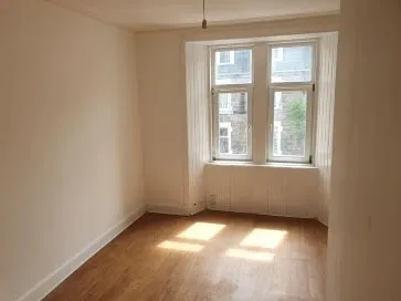 Property for Auction in Scotland - 16e Ballantine Place, Perth, Perthshire PH1 5RS