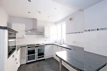 Property for Auction in Scotland - 129 Wellington Road, Aberdeen, Aberdeenshire AB12 3BB