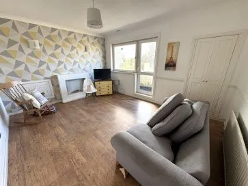Property for Auction in Scotland - 291 Greenend Avenue, Johnstone, Renfrewshire PA5 0LQ