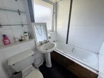 Property for Auction in Scotland - 291 Greenend Avenue, Johnstone, Renfrewshire PA5 0LQ