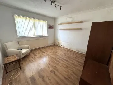 Property for Auction in Scotland - 291 Greenend Avenue, Johnstone, Renfrewshire PA5 0LQ