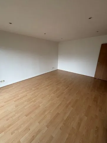 Property for Auction in Scotland - Flat 10, 9 Western Harbour Midway, 9 Western Harbour Midway, Edinburgh EH6 6LE