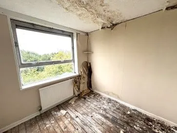 Property for Auction in Scotland - 42 Keith Court, Keith Drive, Glenrothes, Fife KY6 2HX