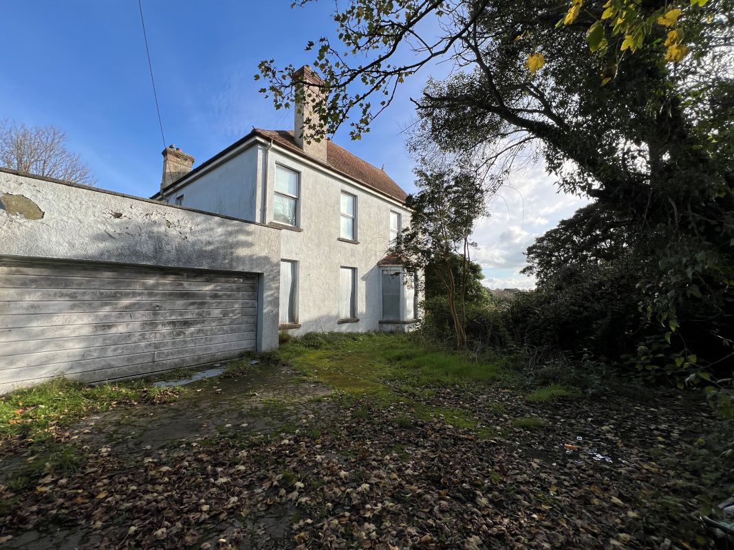 14 Church Hill, Helston, Cornwall, TR13 8NW - Online Auctions