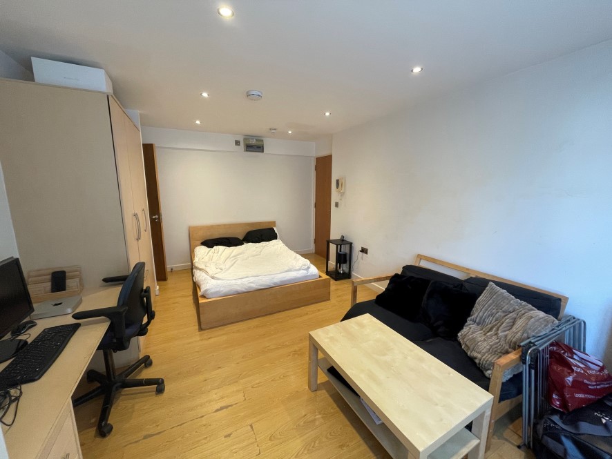 Property for Auction in South West - Flat 84, 22 Constantine Street, Plymouth, Devon PL4 8AF