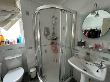 Property for Auction in South West - First Floor Flat, 15 Atlantic Road, Newquay, Cornwall TR7 1QJ
