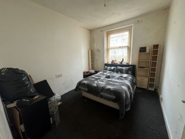 Property for Auction in South West - Flat D2, Eleanor House, George Place, Plymouth, Devon PL1 3NZ