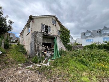 Property for Auction in South West - Fairwinds, Meadowbank Road, Falmouth, Cornwall TR11 2ND