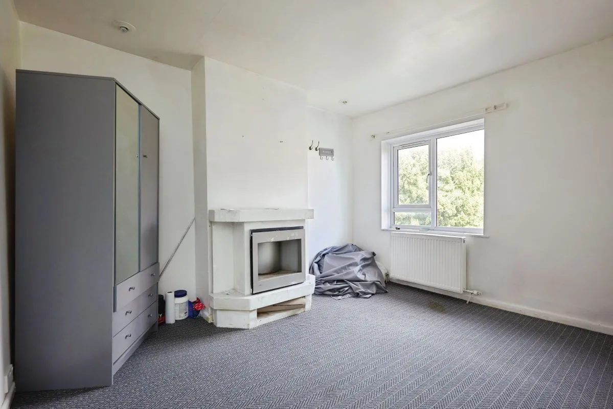 Warminster, Wiltshire, BA12 9BW - Online Auctions