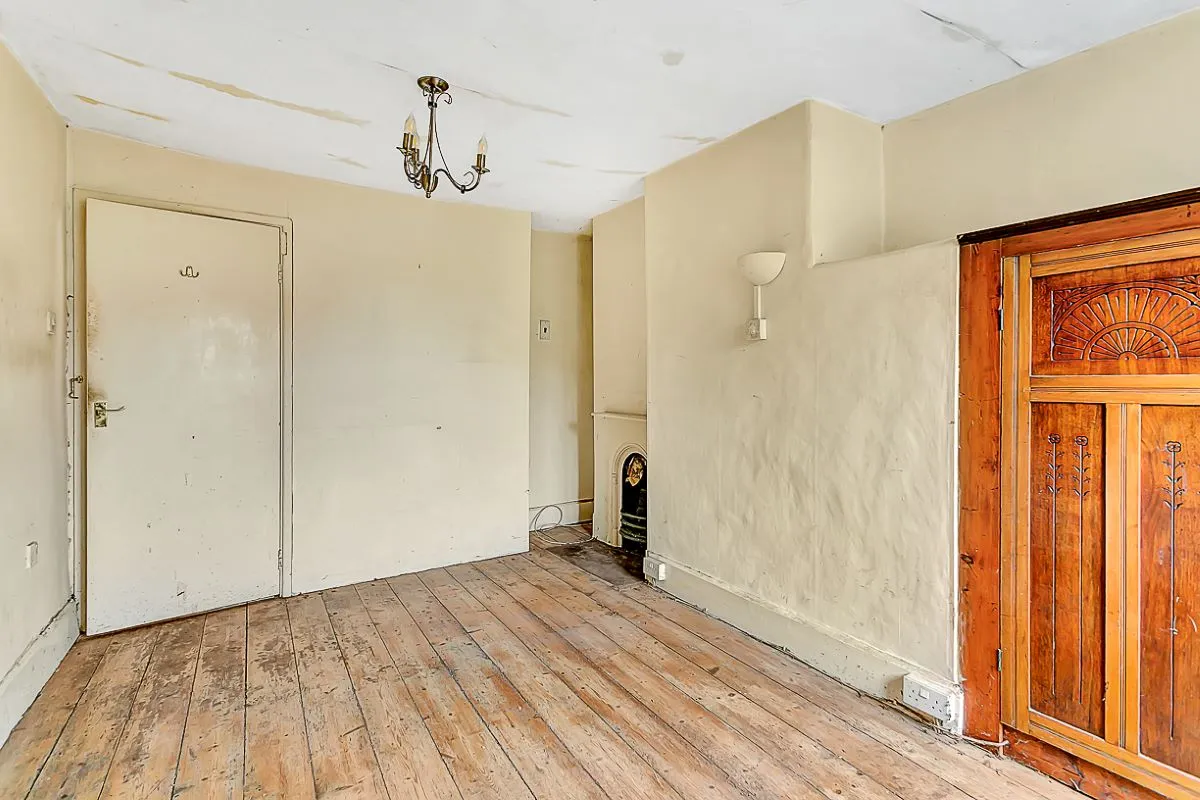 Buckland St. Mary, Chard, Somerset, TA20 3SL - Online Auctions