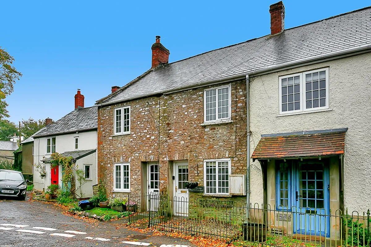 Buckland St. Mary, Chard, Somerset, TA20 3SL - Online Auctions