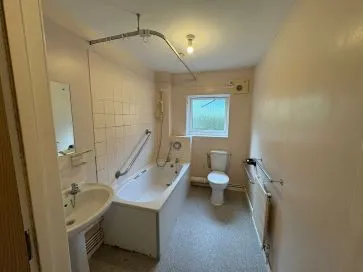 Property for Auction in South West - Flat 2, St. Catherines Court 61-63, Broad Walk, Bristol, Bristol BS4 2RD