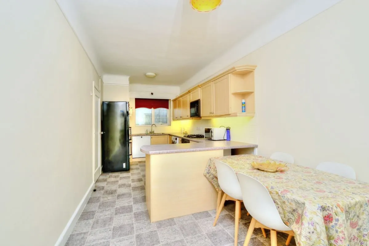 Bath Hill Court, Bournemouth, Dorset, BH1 2HS - Online Auctions