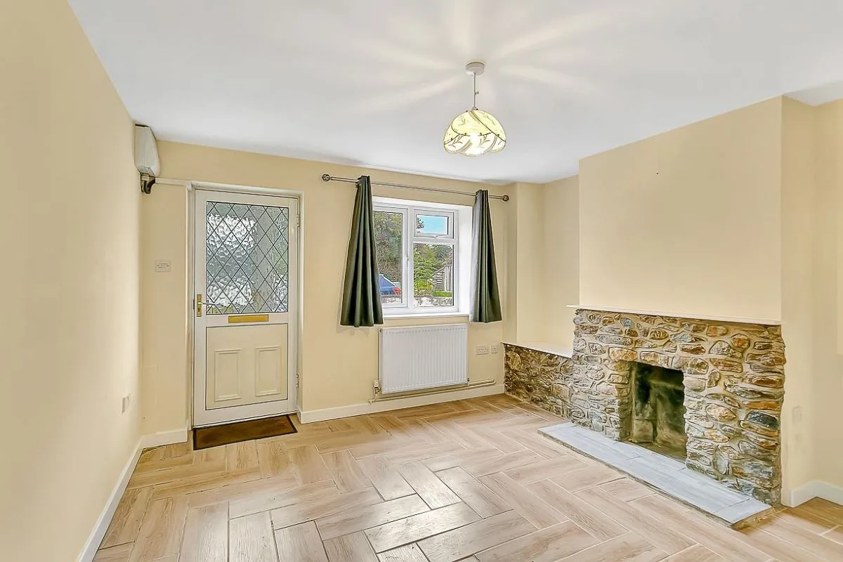 Greenham, Crewkerne, Somerset, TA18 8QE - Online Auctions