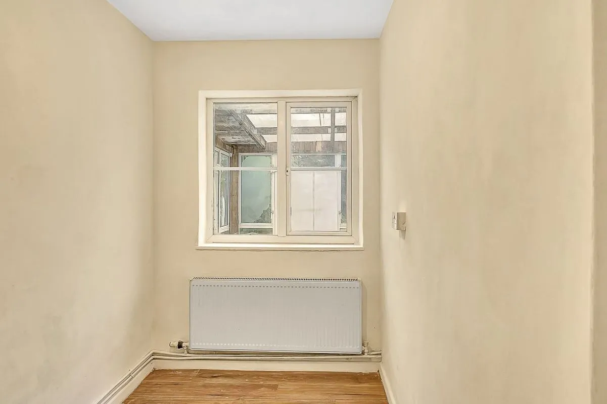 Greenham, Crewkerne, Somerset, TA18 8QE - Online Auctions