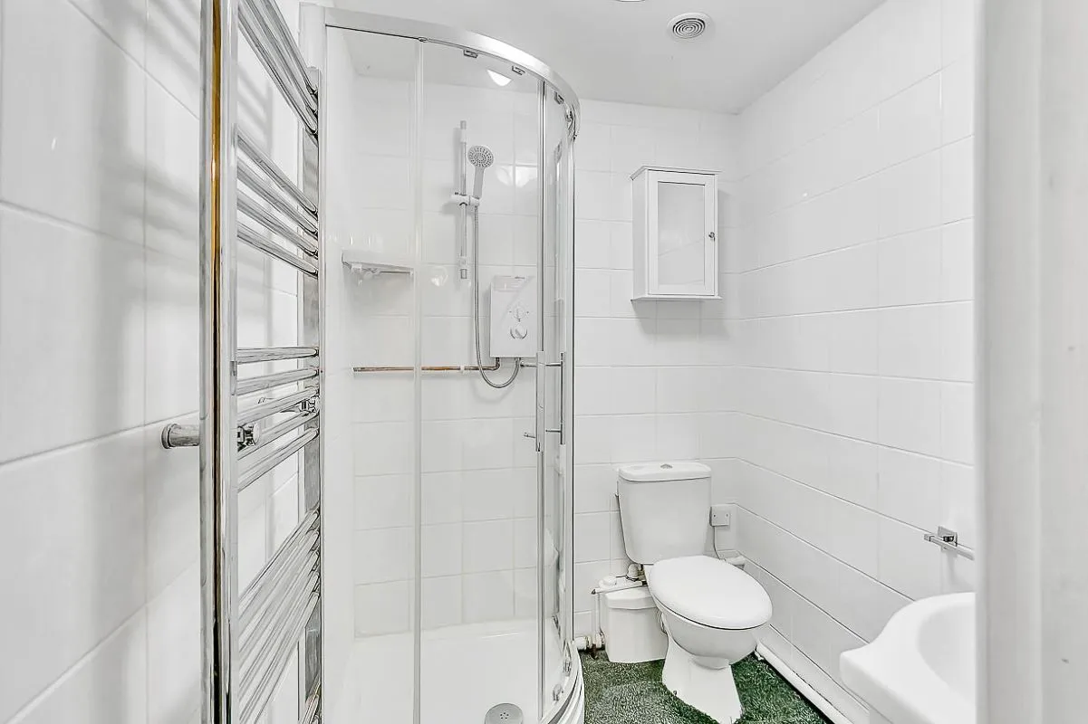 Greenham, Crewkerne, Somerset, TA18 8QE - Online Auctions