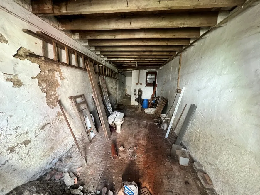 Property for Auction in South West - Garage, Parkers Yard, 4 Marlborough Road, Ilfracombe EX34 8JJ