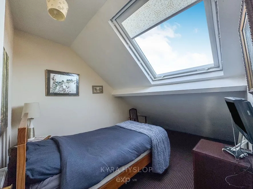 Property for Auction in South West - 8 Brookside Crescent, Exeter, Devon EX4 8NF