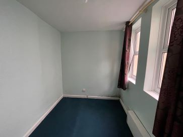 Property for Auction in South West - Ground Floor Flat, 4 Hyde Park Road, Plymouth, Devon PL3 4RJ