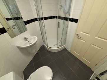 Property for Auction in South West - Flat 18, Midland Heights, 51 Norwich Avenue West, Bournemouth BH2 6AJ