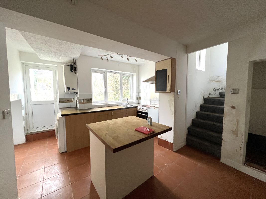 Ilfracombe, Devon, EX34 8DE - Online Auctions