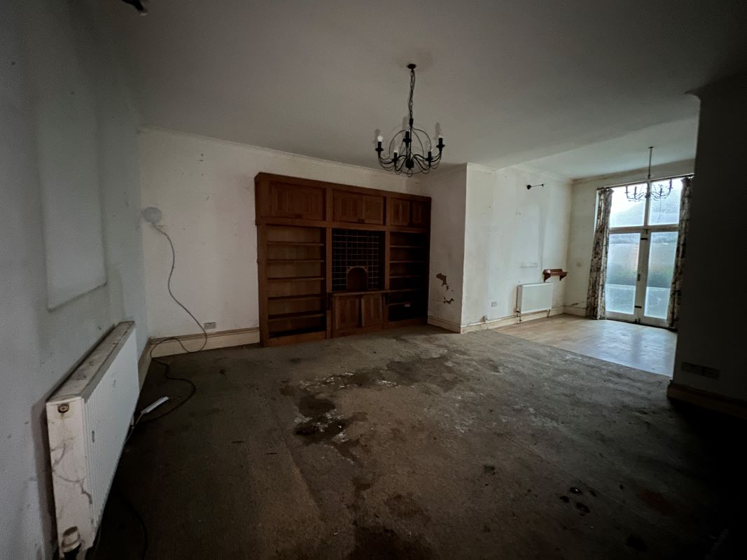 Penare Court, Penare Gardens, Penzance, Cornwall, TR18 2AR - Online Auctions