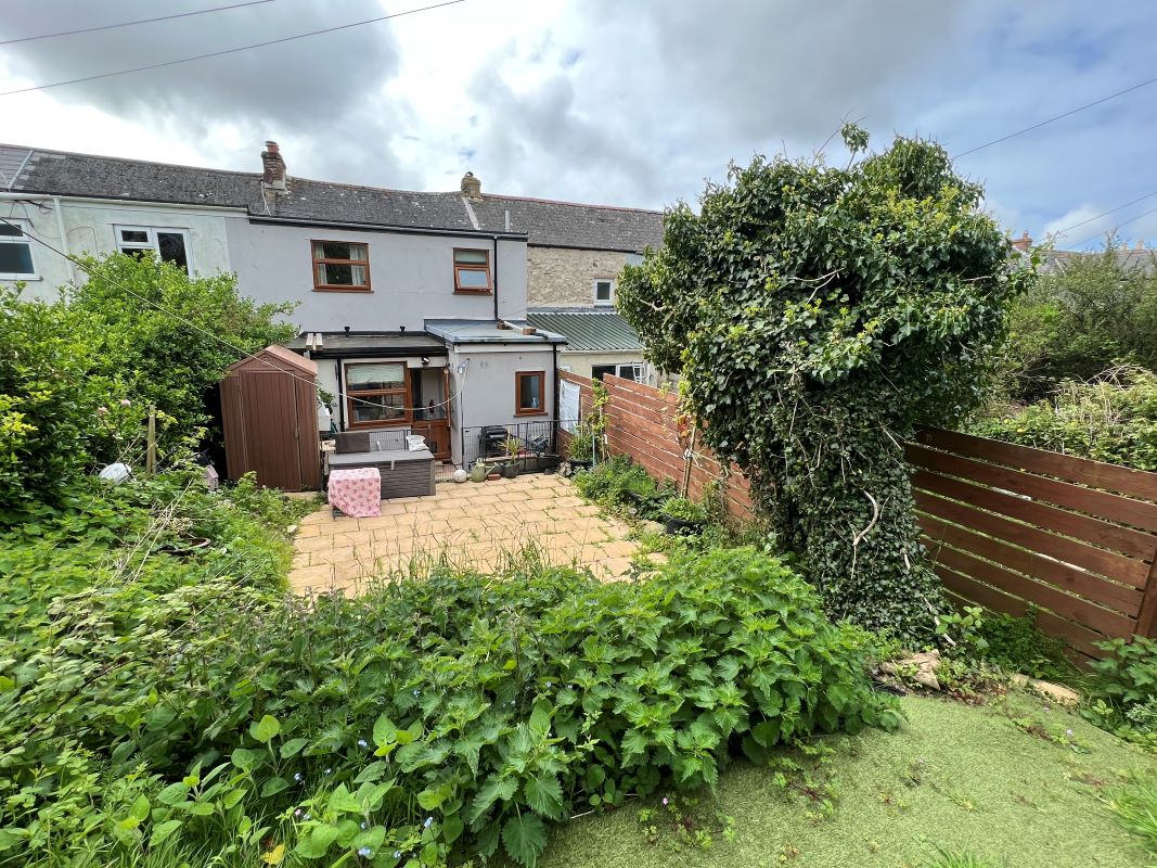 Redruth, Cornwall, TR15 2HA - Online Auctions