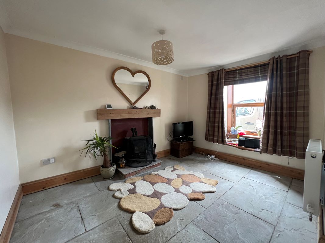 Redruth, Cornwall, TR15 2HA - Online Auctions