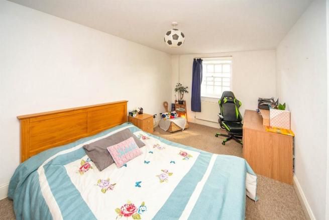 The Old Coach House, Penn Hill, Yeovil, Somerset, BA20 1SF - Online Auctions
