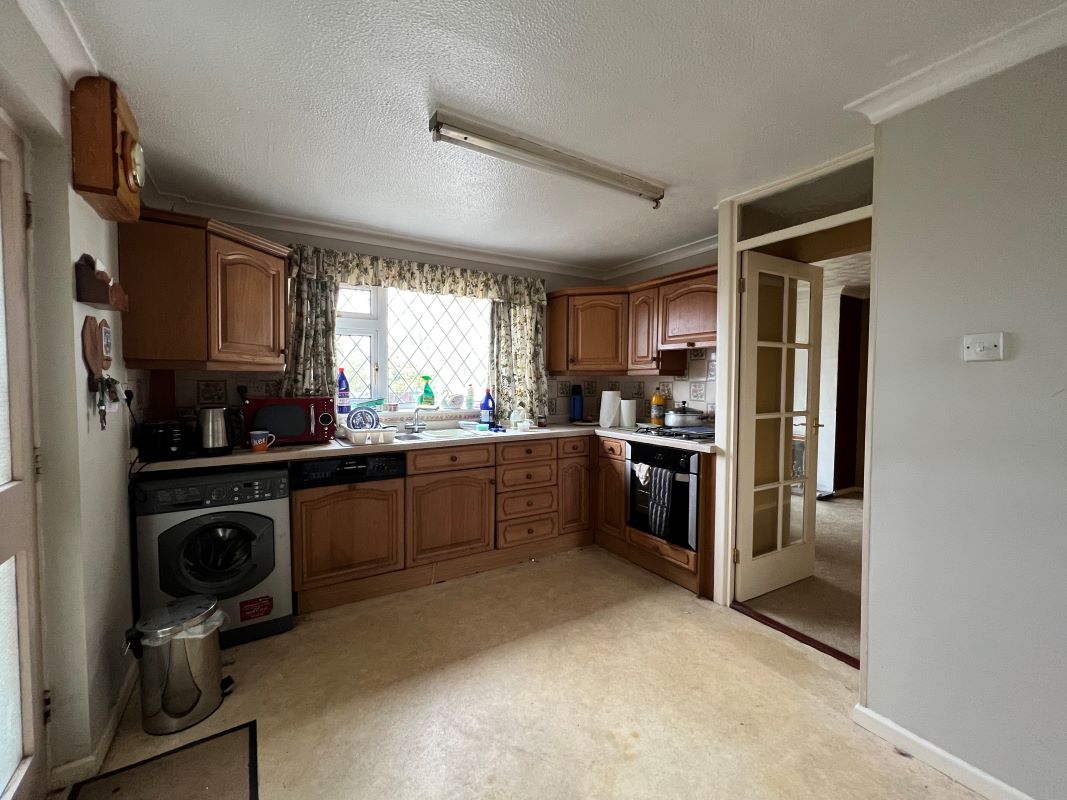 Redruth, Cornwall, TR15 2HF - Online Auctions