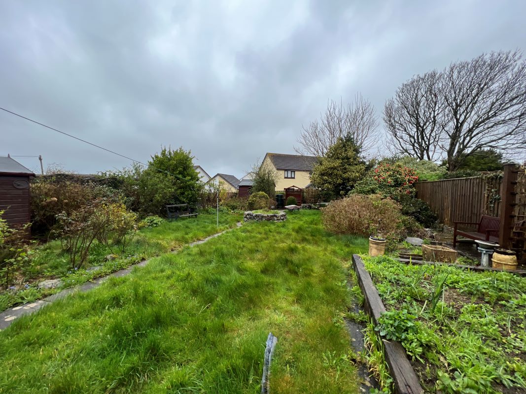 Redruth, Cornwall, TR15 2HF - Online Auctions