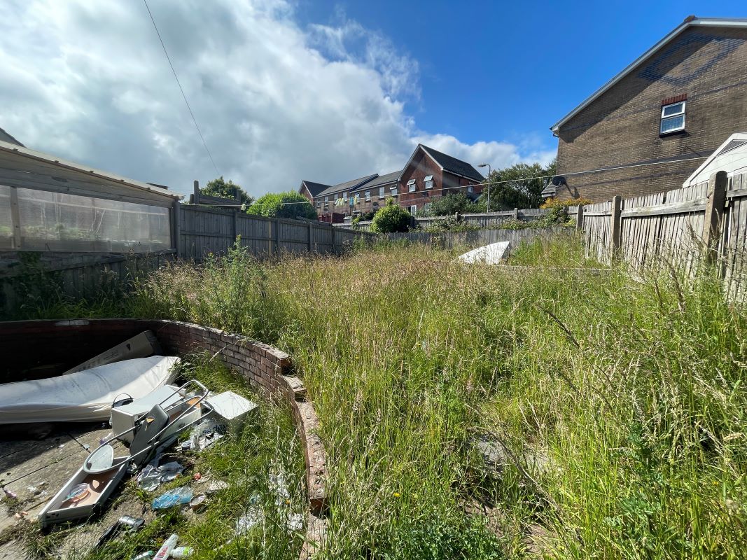 Plymouth, Devon, PL5 1DL - Online Auctions
