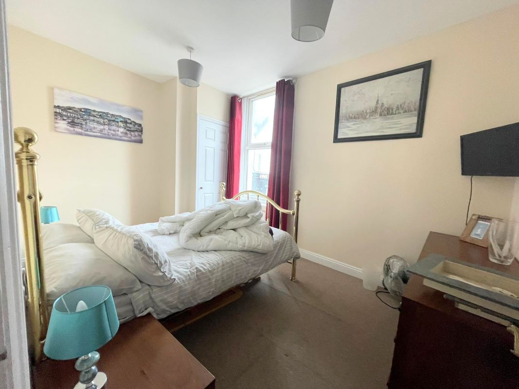 The Triangle, Bournemouth, Dorset, BH2 5SE - Online Auctions