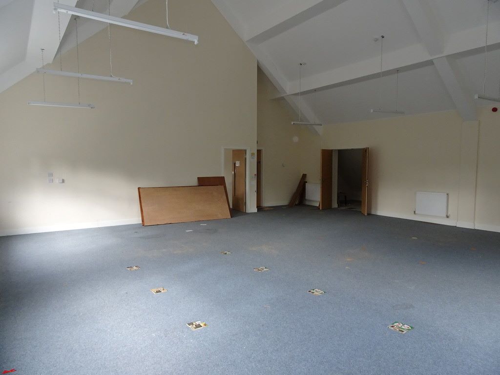 Chaucer Grove, Exeter, Devon, EX4 7BX - Online Auctions