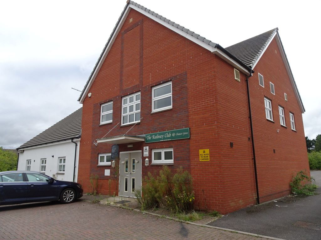 Chaucer Grove, Exeter, Devon, EX4 7BX - Online Auctions