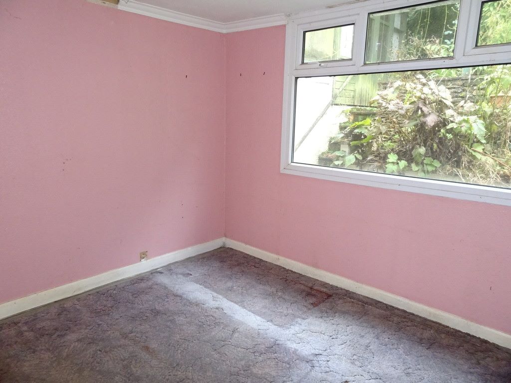 Trelawney Road, Ponsanooth, Truro, Cornwall, TR3 7EN - Online Auctions