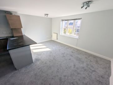 Property for Auction in South West - 8B Royal Victoria Park, Bristol, Avon BS10 6TD