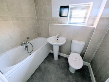 Property for Auction in South West - 8B Royal Victoria Park, Bristol, Avon BS10 6TD
