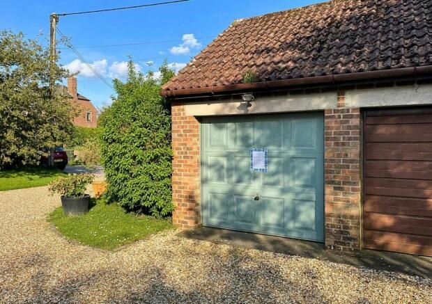 Townsend, Devizes, Wiltshire, SN10 3NX - Online Auctions