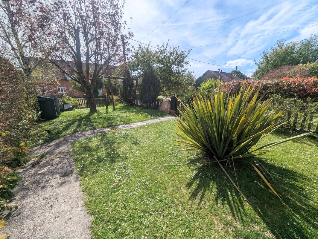 Townsend, Devizes, Wiltshire, SN10 3NX - Online Auctions