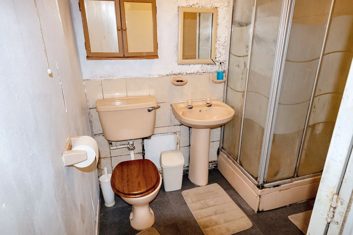 Gloucester, Gloucestershire, GL1 3DQ - Online Auctions