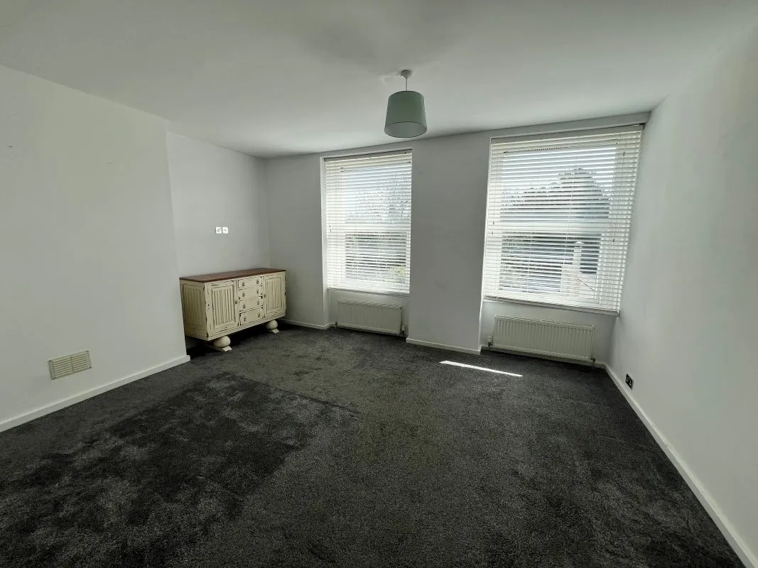 5 Nelson Gardens, Plymouth, Devon, PL1 5RH - Online Auctions