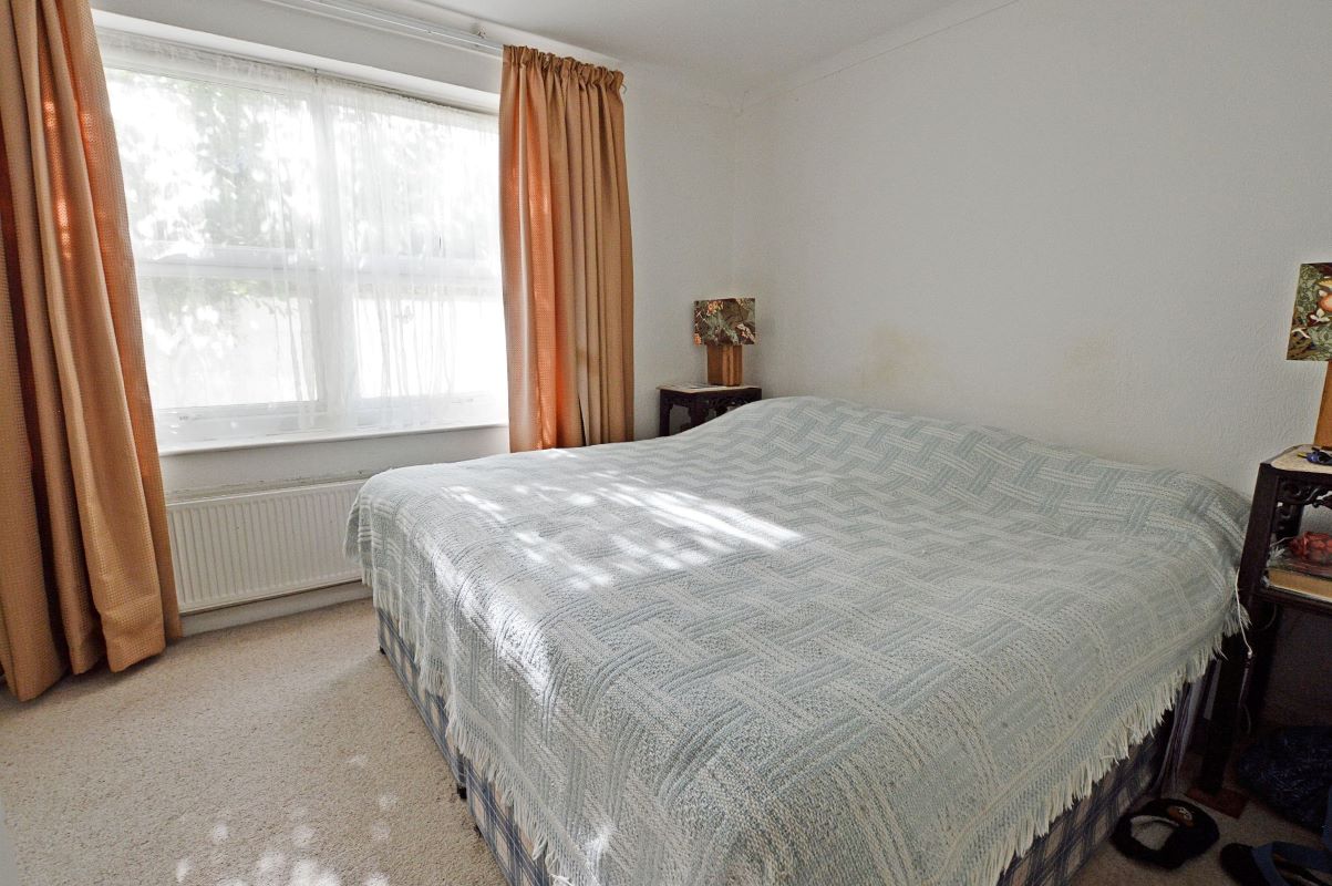 Kingsleigh Manor, Torquay, Devon, TQ1 1QY - Online Auctions